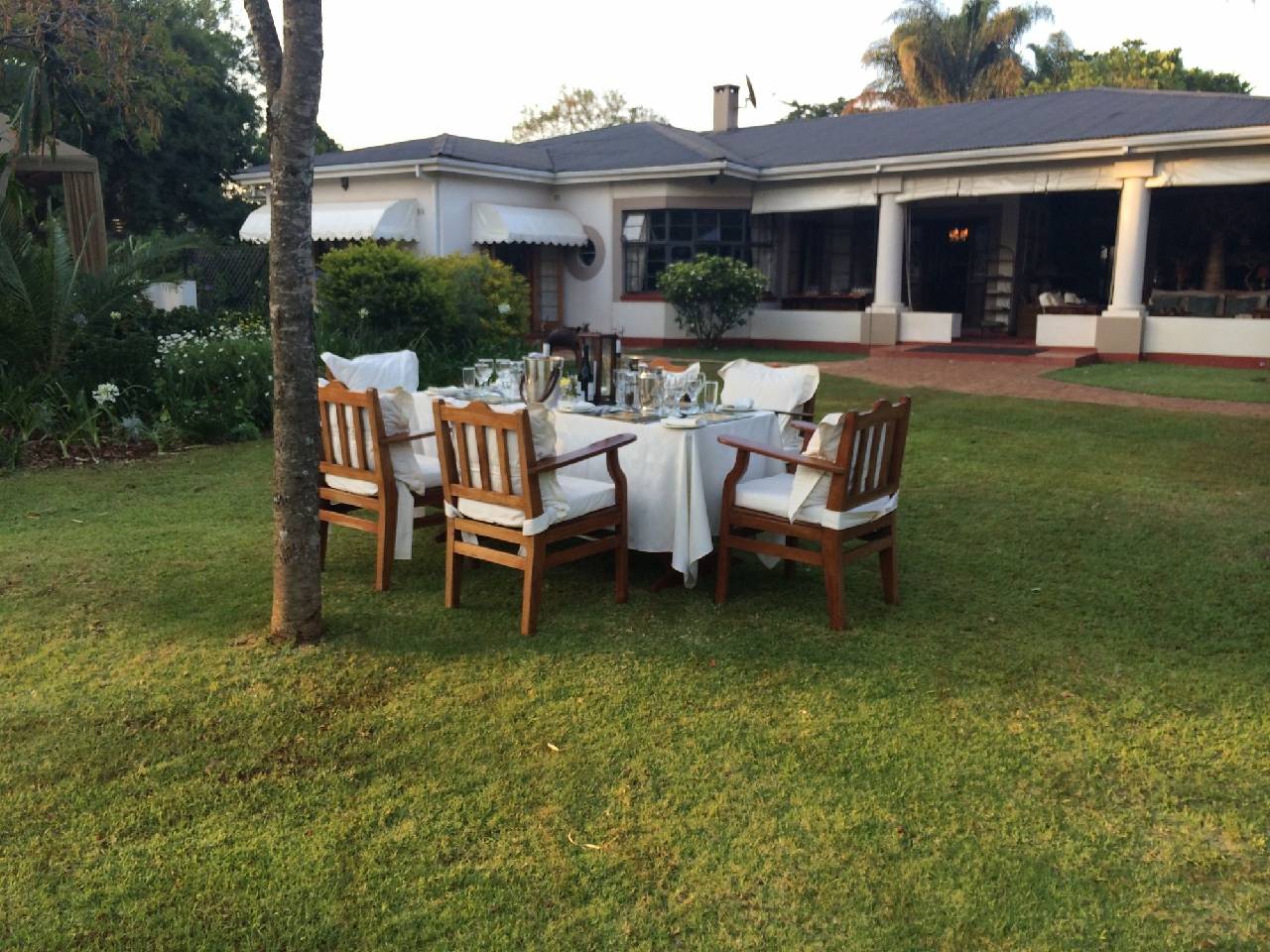 Armadale Lodge Hotel 