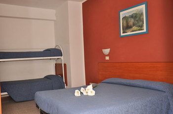 Hotel Morri Guestroom