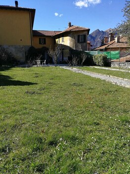 B&b Ulpalazz Garden