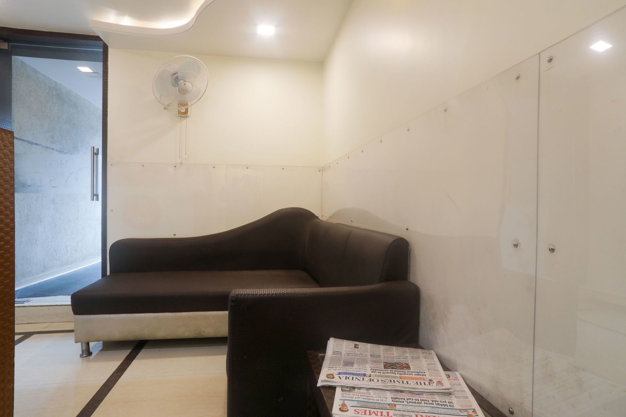 Oyo 4186 Hotel Oyster 