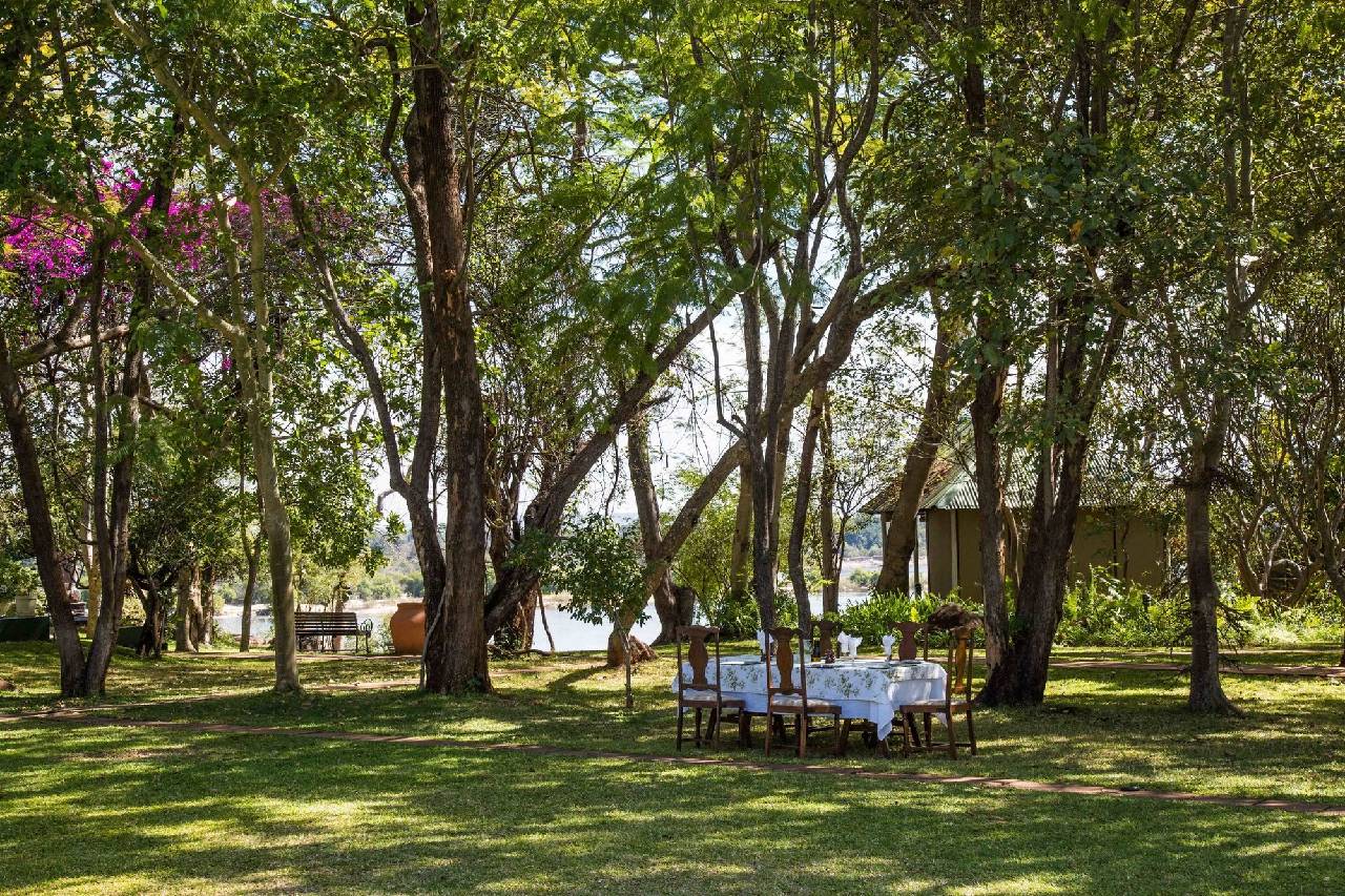 The River Club 