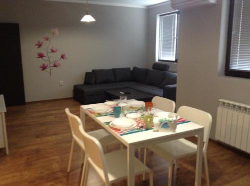 Hotel Description  Hotel Description