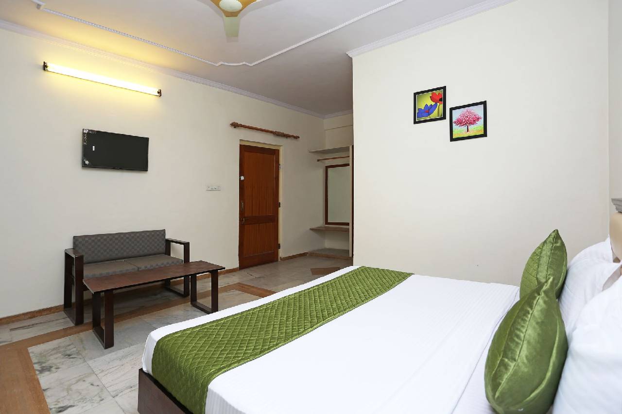 Oyo 6708 Holiday Heaven Resort 