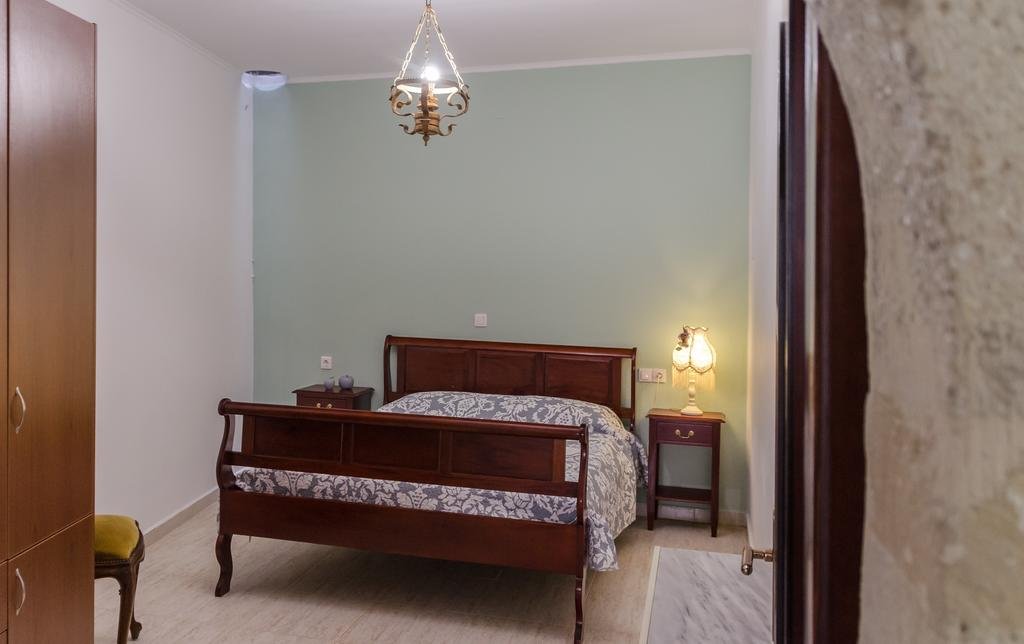 Kournas Apartments 