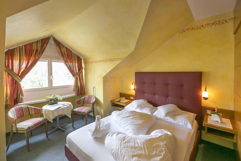 Alpine City Wellness Hotel Dominik Room