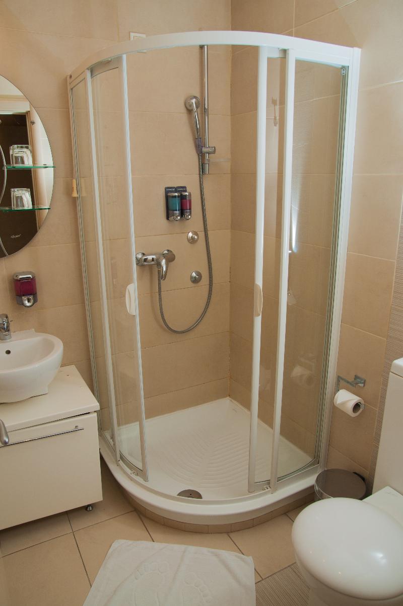 Vigor Hotel Room