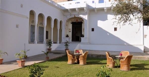 Hotel Chobdar Haveli 