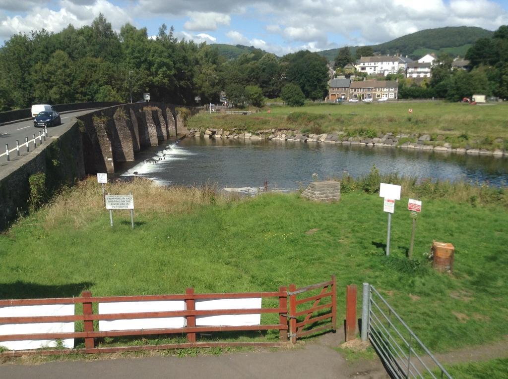 The Bridge Inn 
