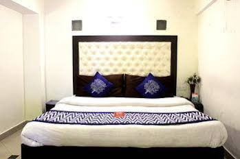 Oyo Rooms Clock Tower Mussoorie 