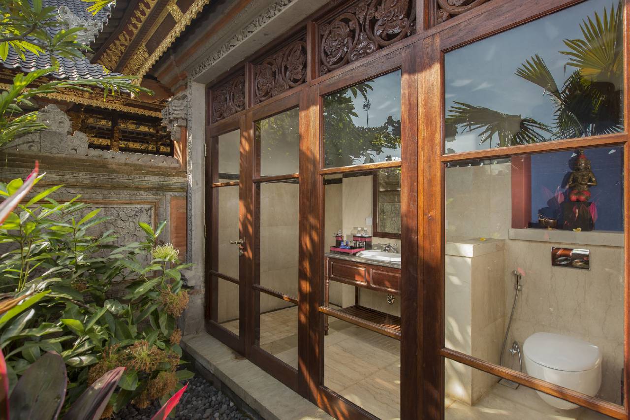 Dwaraka The Royal Villas 
