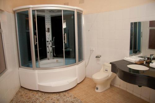Chamba Valley Exotic Hotel 