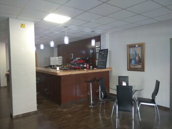 Hospederia Montes Hotel Bar