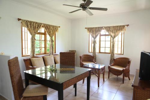 Le Surmer Self Catering Chalets 