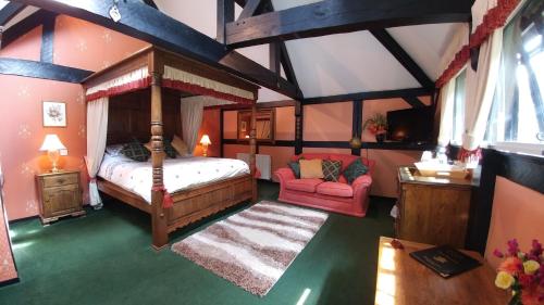 The Old Priory B&b 