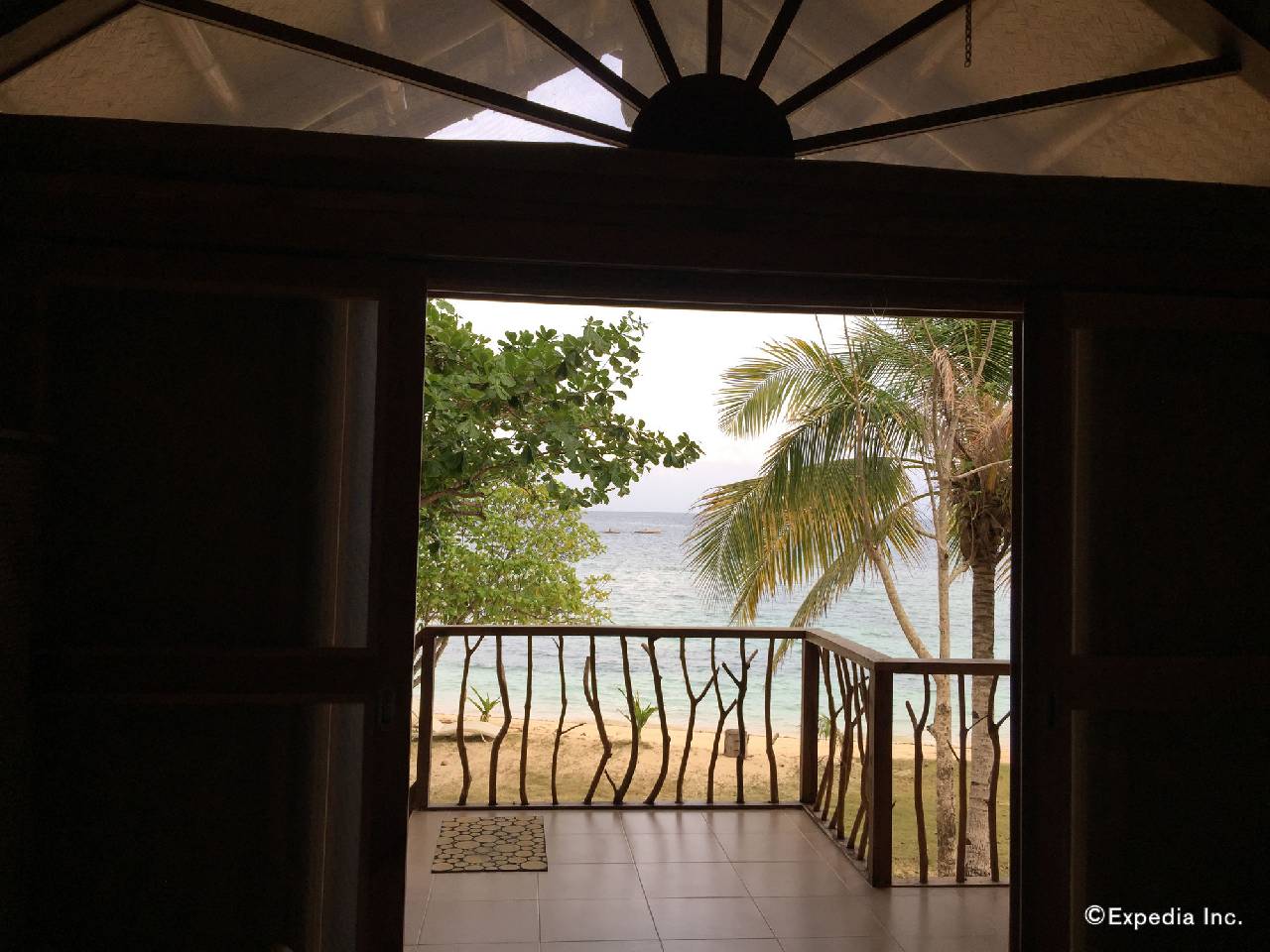 Sangat Island Dive Resort 