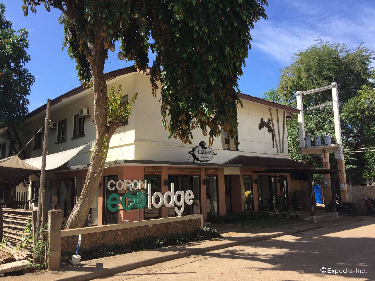 Coron Ecolodge (كورون اكولودج) 