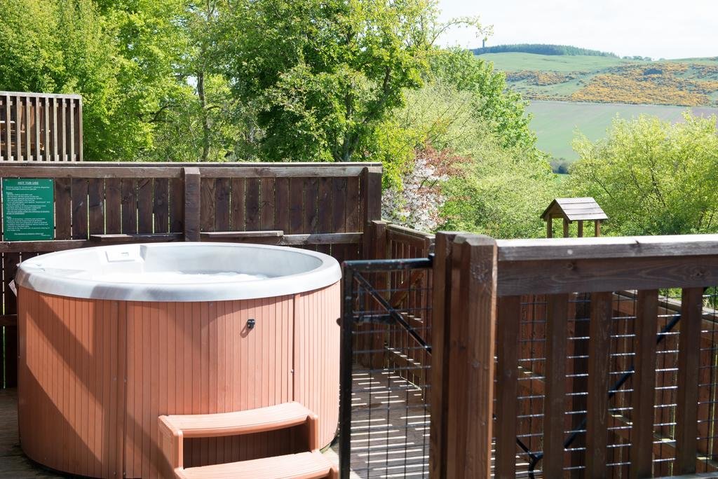 Balmeadowside Lodges 