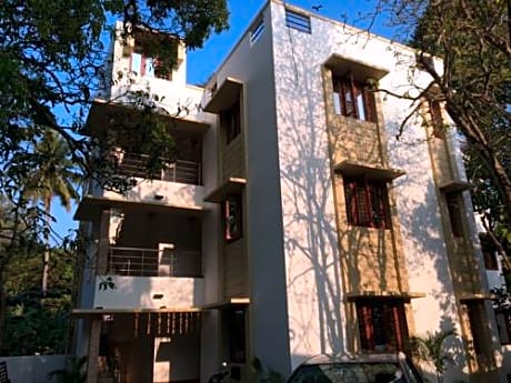 Alamanda Guest House 