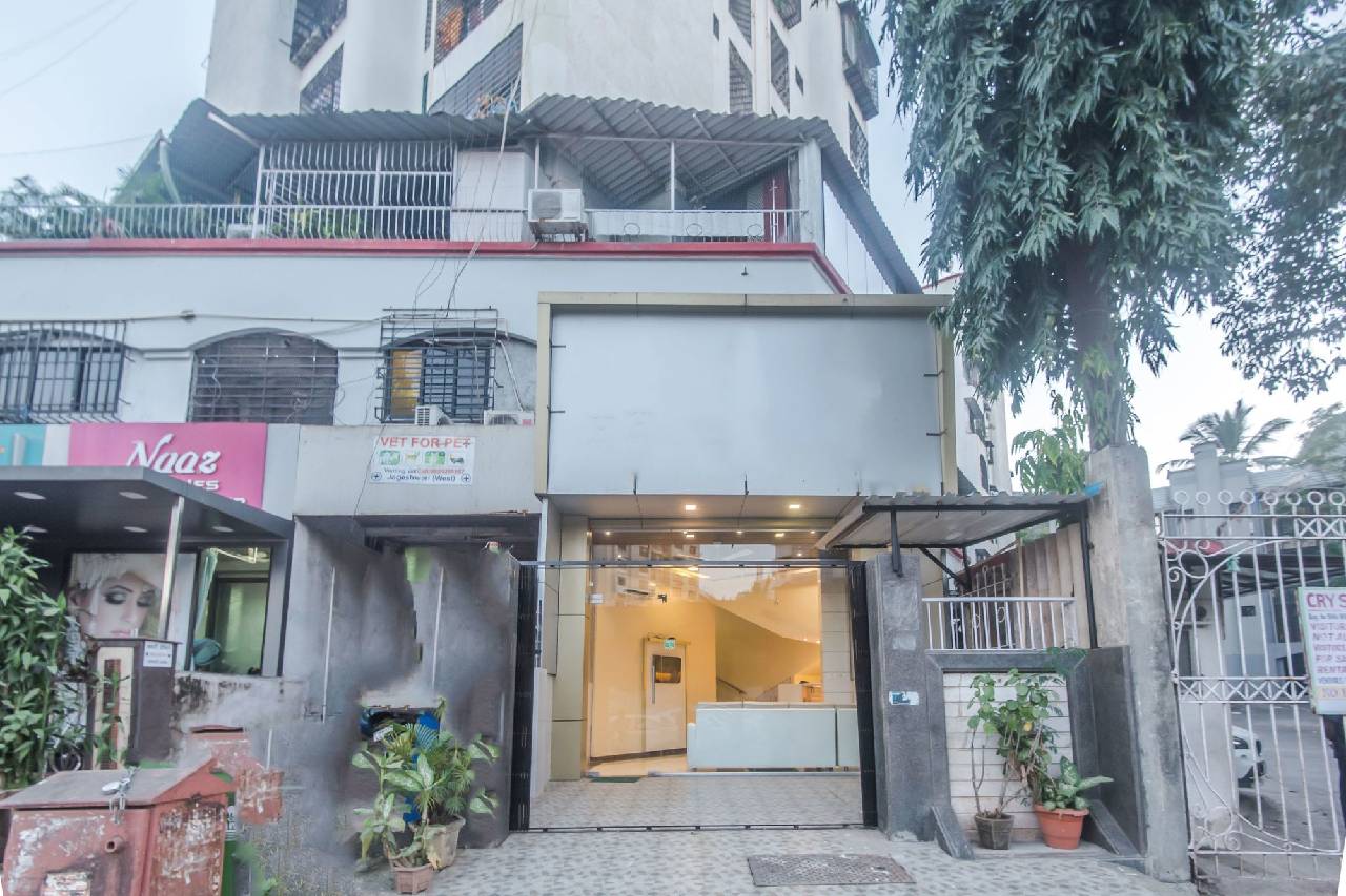 Oyo 9983 Hotel Golden Park 