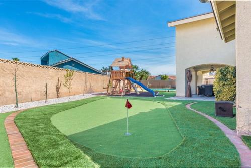 Villa Artemis Close To The Rio Hotel And The Strip (ویلا آرتمیس كلوس تو  ریو هتل اند  استریپ) 