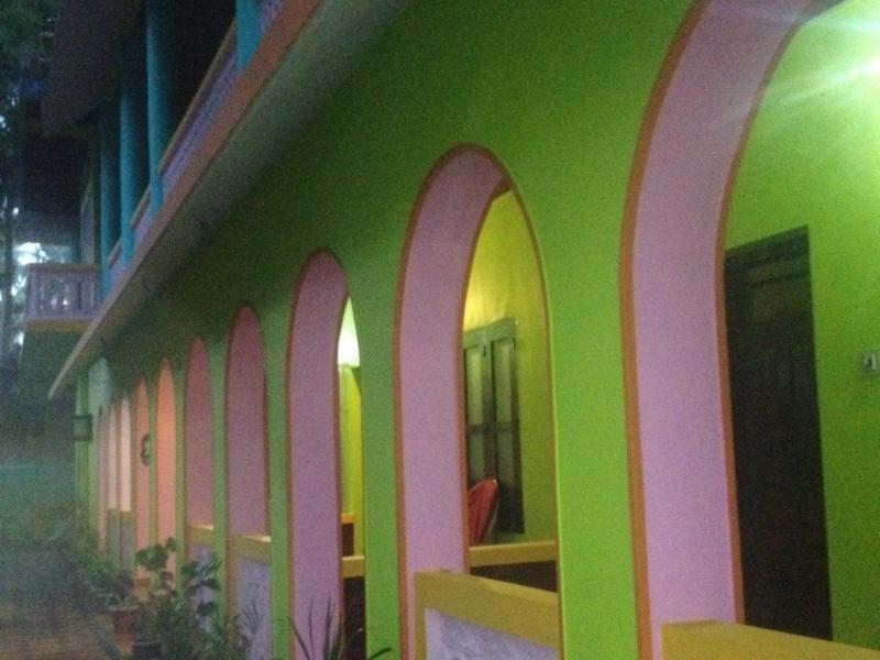 Paradise Beach Resort 