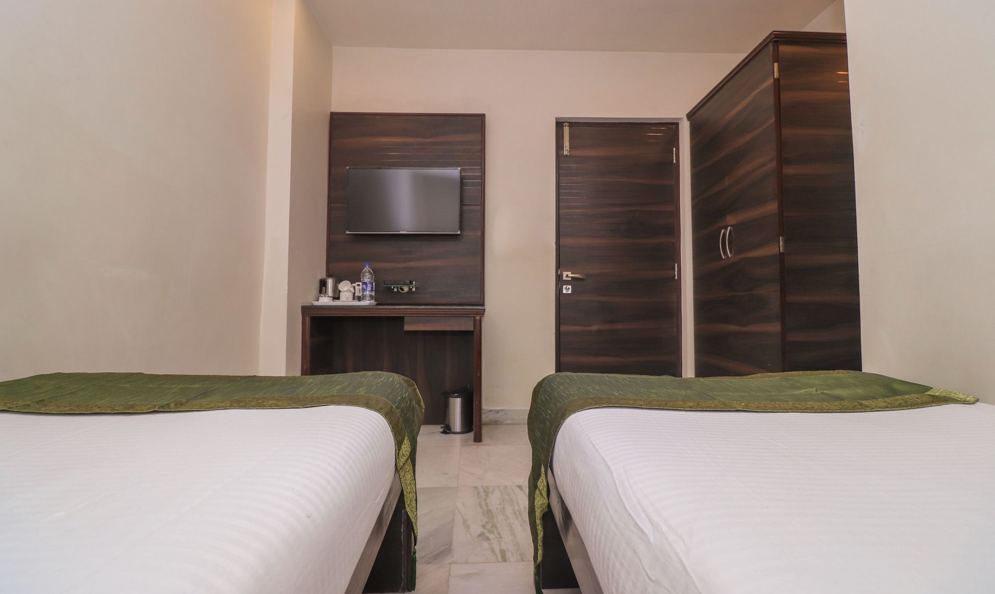 Treebo Beeu Guest House 