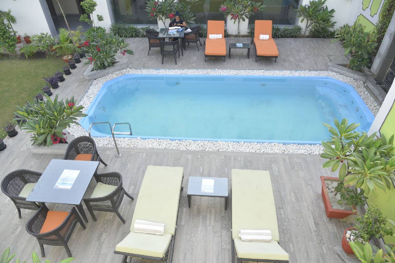 Gandharva By Peppermint Hotel 