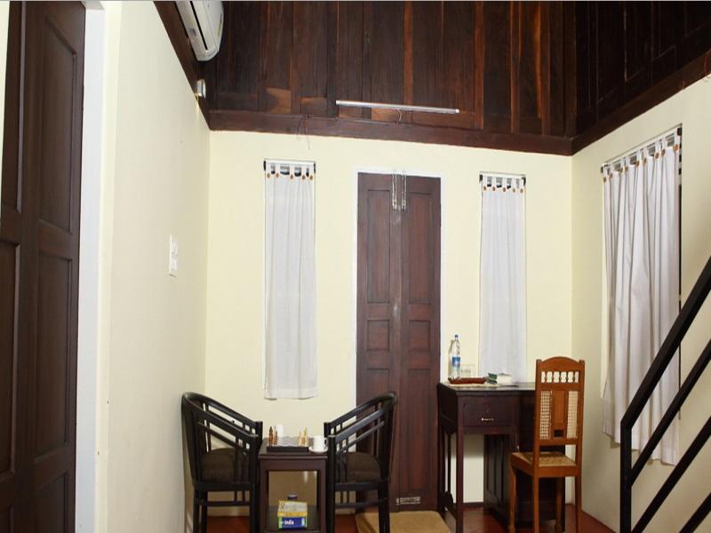 Kurialacherry House Homestay 