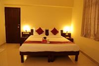 Oyo Rooms Father Mullers Road 