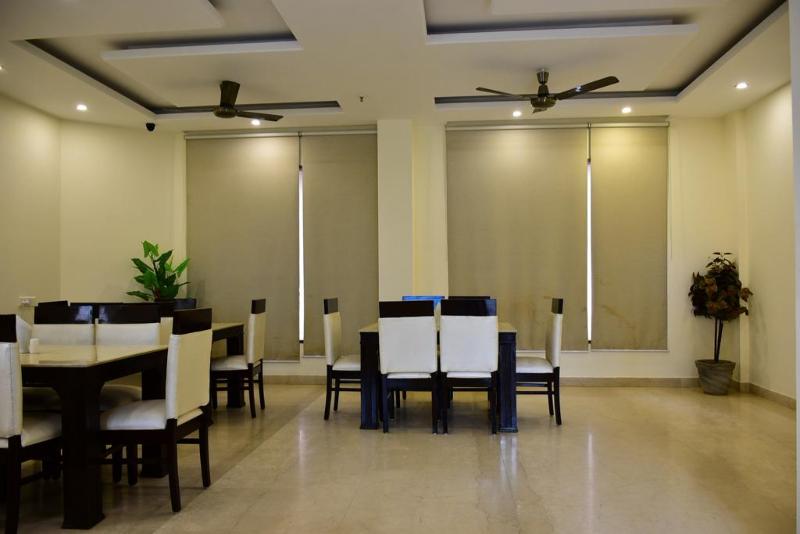 Pacific Inn Eden Royal Hotel Restaurant