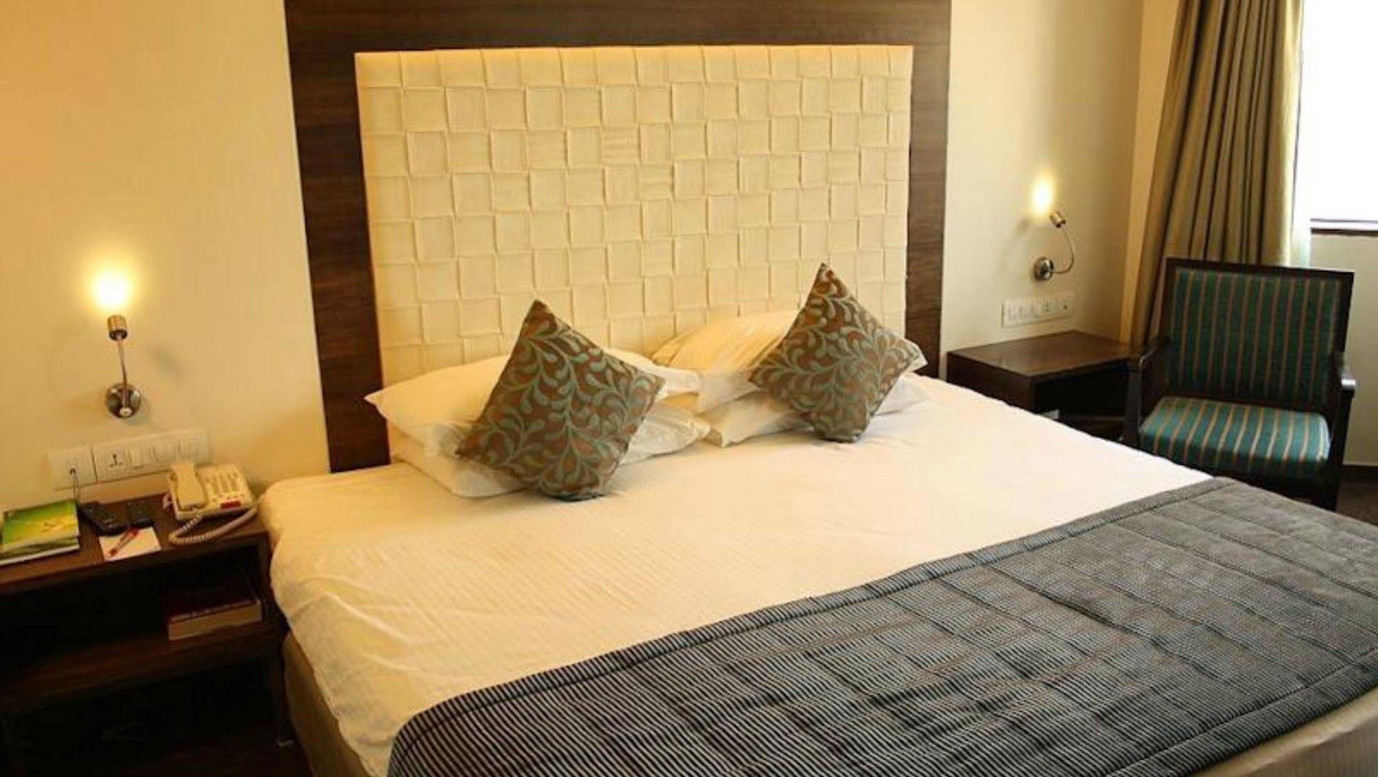 Ramee Guestline Hotel Juhu 