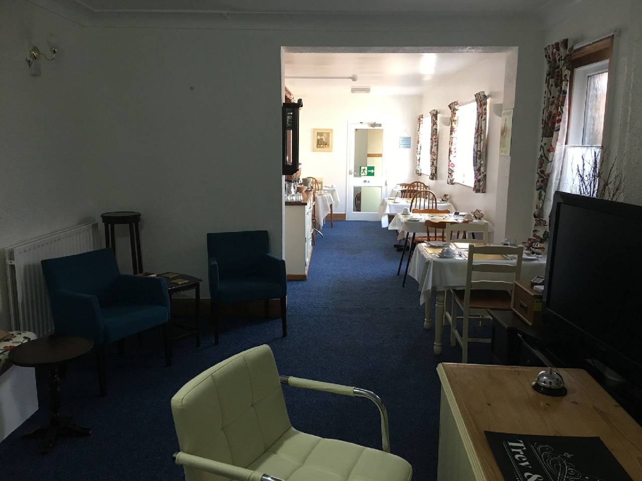 Whiteways Hotel 
