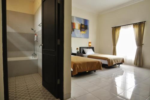 Ayuri Guesthouse 