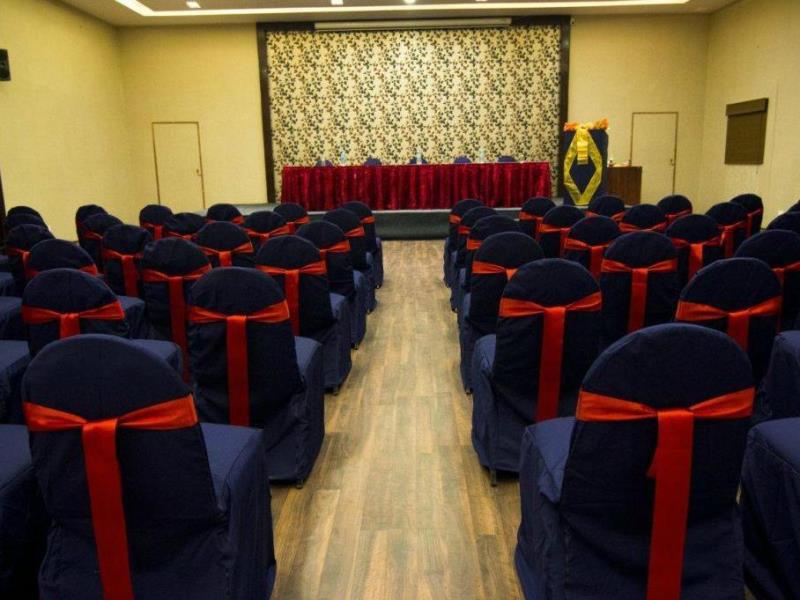 Shevaroys Hotel 