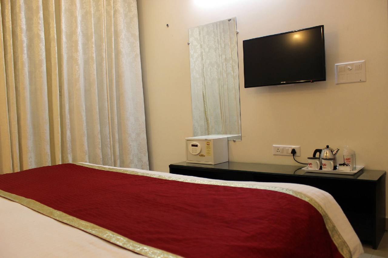 Oyo Premium Mukti Dham Rishikesh 