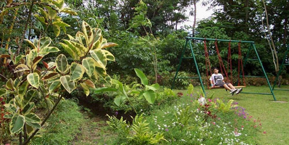 Bamboo Banks Farm & Guest House 