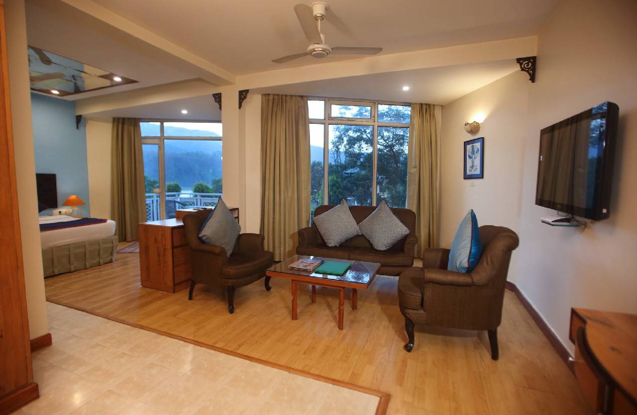 Ganga Kinare A Riverside Boutique Hotel 