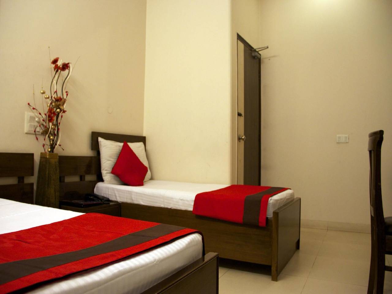 Oyo 457 Hotel Mittal Residency 