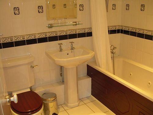 Meadowcroft Guest House 