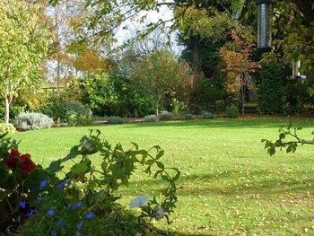 The Courtyard Property Grounds