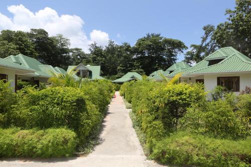 Le Surmer Self Catering Chalets 