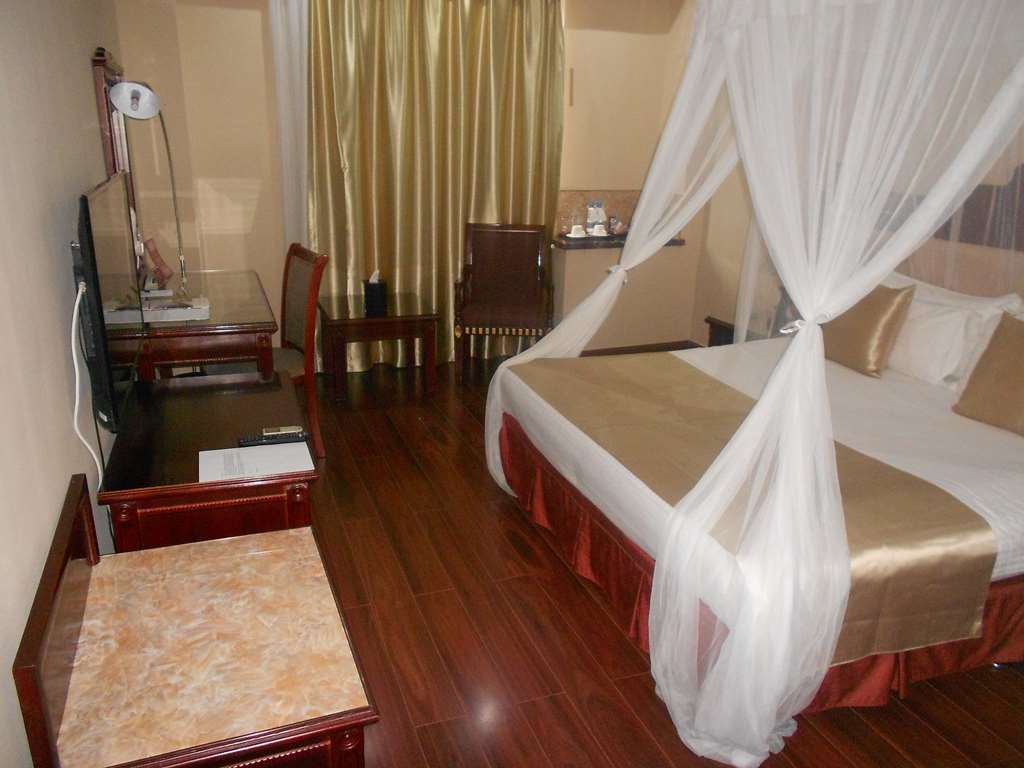 Best Western Plus Lusaka Grand Hotel King Bed Guest Room