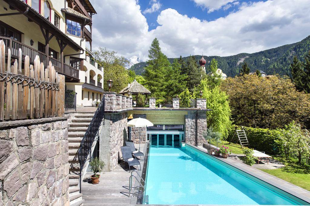 Hotel Paradies 