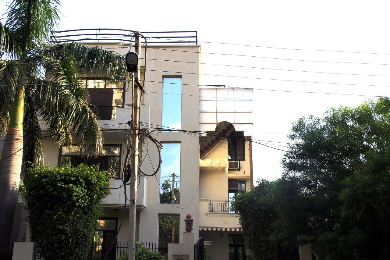Oyo Rooms Near Akashneem Marg 