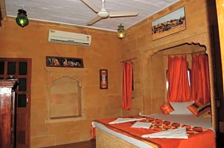 Hotel Pol Haveli 