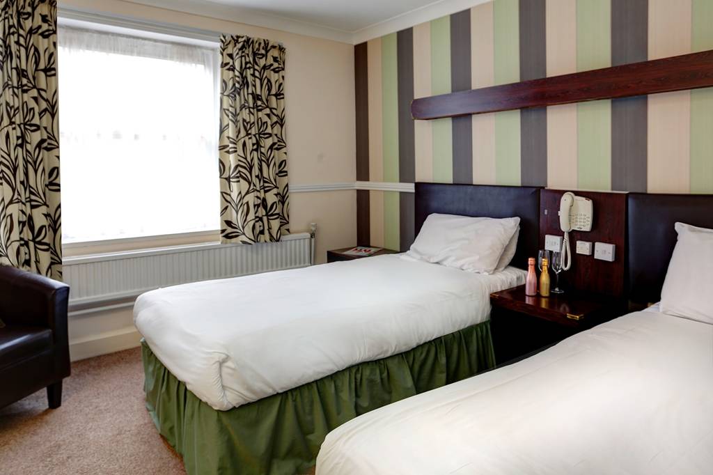 Best Western George Hotel Guest Room
