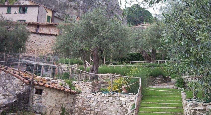 Albergo Ristorante La Pietra 