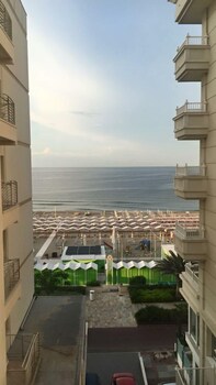 Hotel Morri Beach/Ocean View
