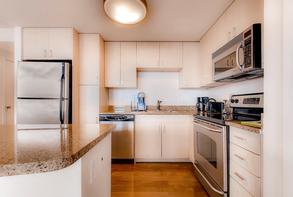 Luxury Apartments On Washington Street In-Room Kitchen