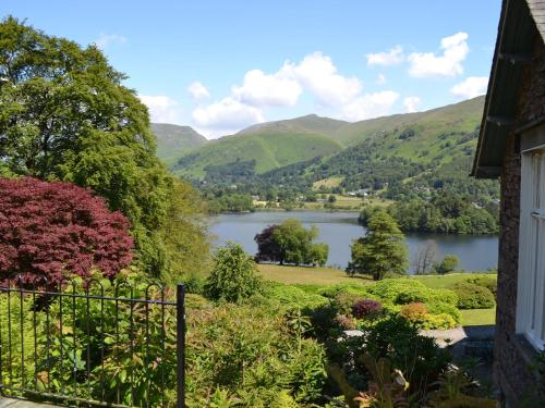 Poet's View Cottage 